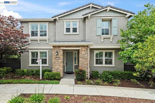 3957 Scottfield St, Dublin, CA, 94568-4753 | Card Image