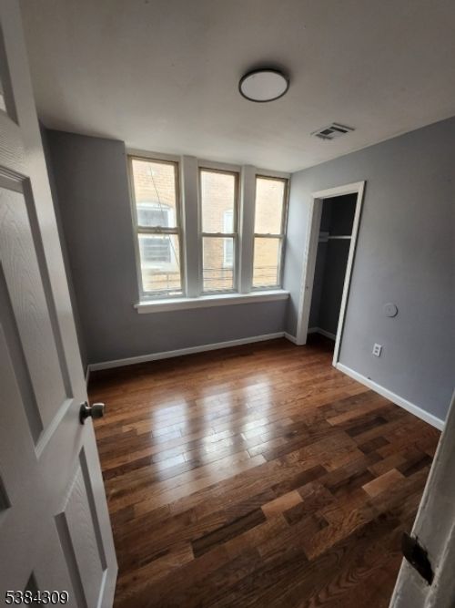 2n-316 S Orange Ave, Newark, NJ, 07103 | Card Image