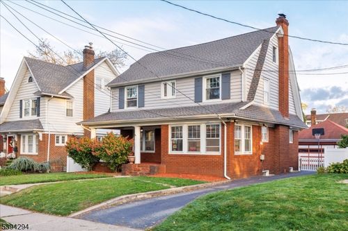 133 Mortimer Ave, Rutherford, NJ, 07070-1614 | Card Image