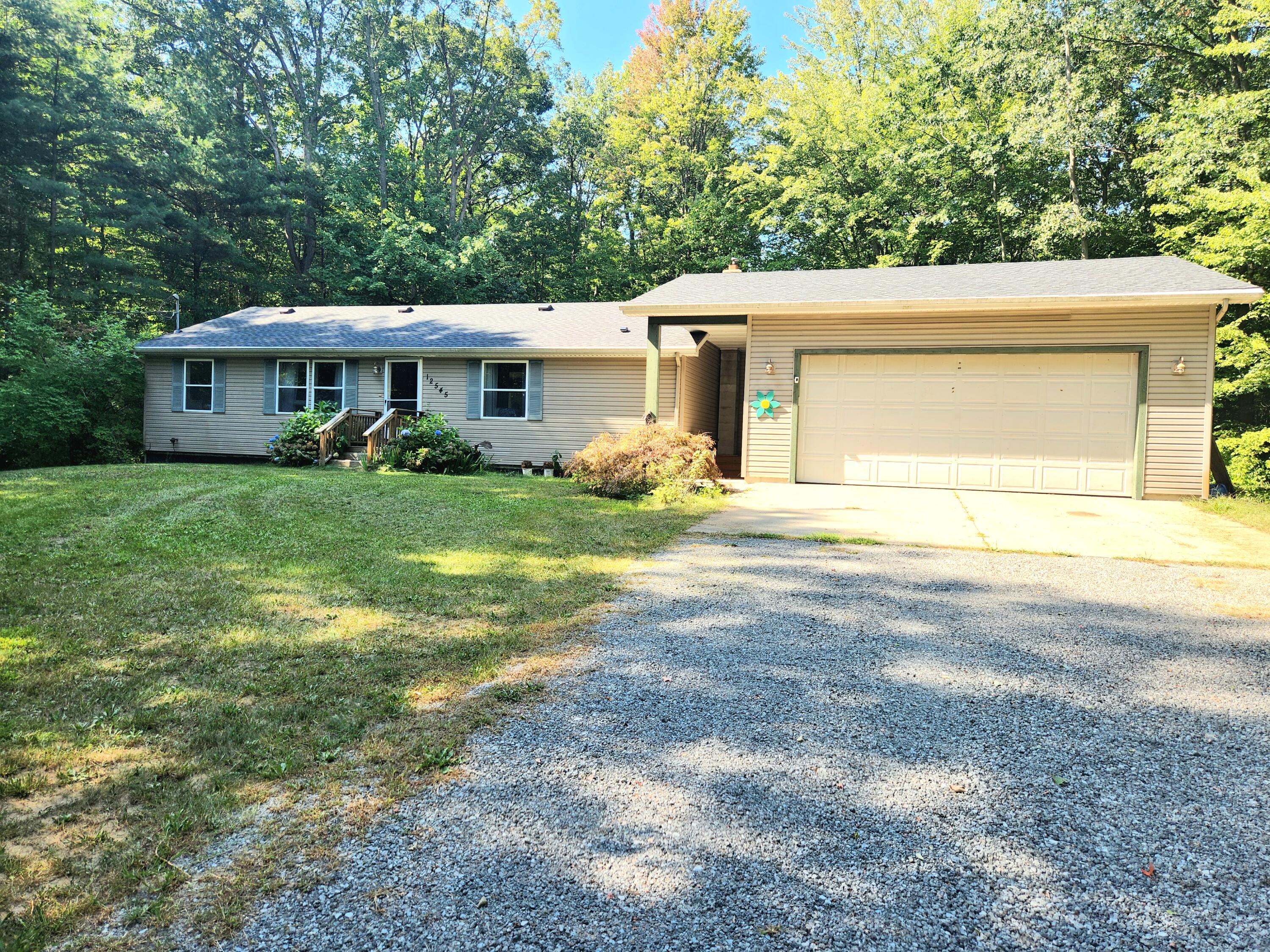 128th Ave, Grand Haven, MI 49417