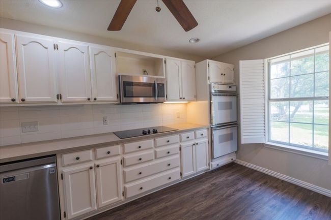 300 Las Plumas Dr, House other with 4 bedrooms, 4 bathrooms and null parking in Georgetown TX | Image 8