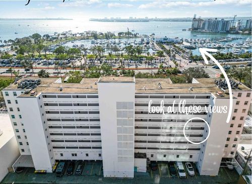 unit-502-33 S Gulfstream Ave, SARASOTA, FL, 34236-8910 | Card Image