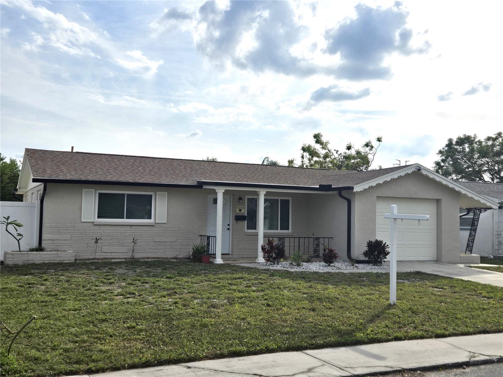Huntington Rd, Holiday, FL 34691