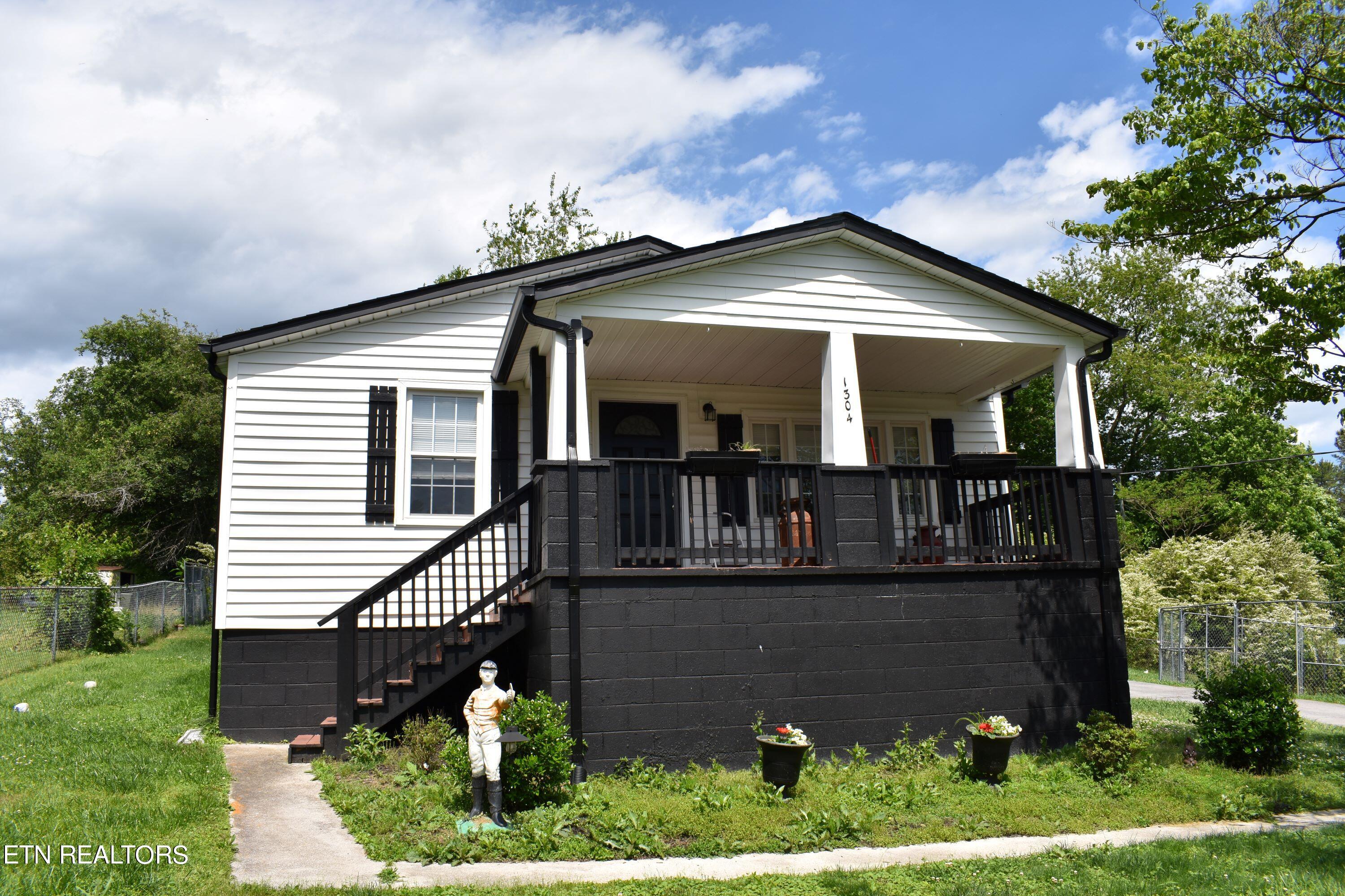 Beaman Lake Rd, Knoxville, TN 37914