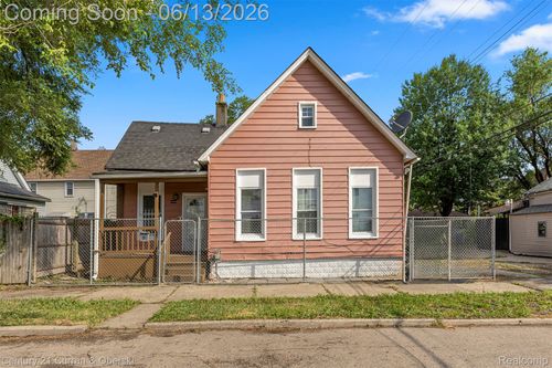 3438 Randall St, Detroit, MI, 48216-1538 | Card Image