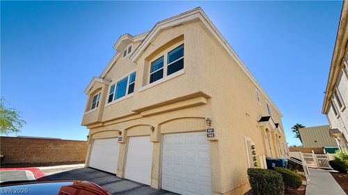 101-6583 Buster Brown Ave, Las Vegas, NV, 89122-1802 | Card Image