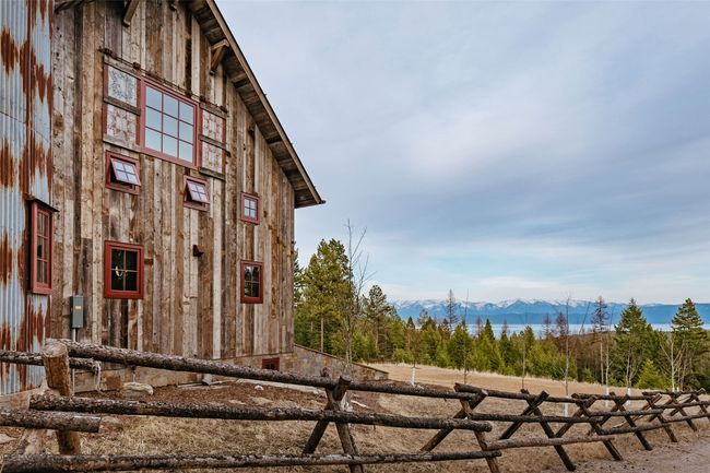 Views of Flahead Lake, mountain range from sunrise to dawn | Image 51