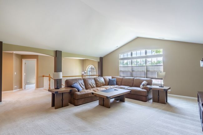 2746 - 2746 Acorn Ct, Condo with 2 bedrooms, 2 bathrooms and 2 parking in West Dundee IL | Image 6