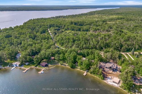836 Indian Point Rd, Coboconk, ON, K0M1K0 | Card Image