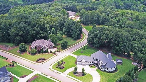 5420 Planting Field Ln, Flowery Branch, GA, 30542-3756 | Card Image
