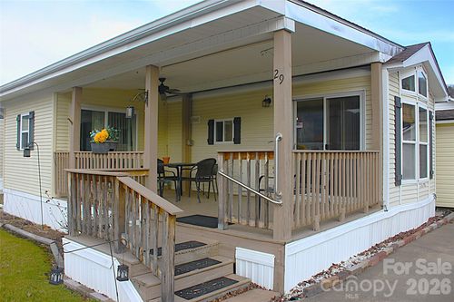 29 Polka Lane, Waynesville, NC, 28785 | Card Image