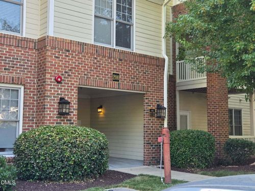 224 Waterford Lake Dr, Cary, NC, 27519-8627 | Card Image