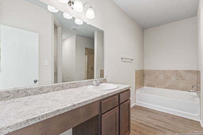 7175 Lunar Eclipse, House other with 3 bedrooms, 2 bathrooms and null parking in Converse TX | Image 13