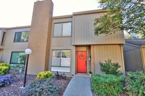 104 Dunbarton Circle, Sacramento, CA, 95825 | Card Image