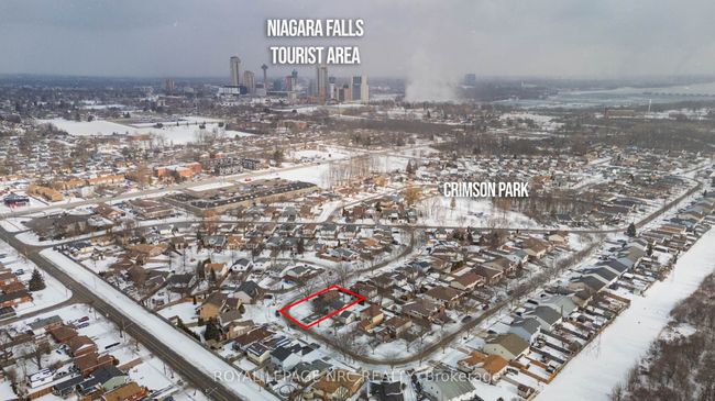 6184 Trillium Cres, House other with 3 bedrooms, 2 bathrooms and 2 parking in Niagara Falls ON | Image 8