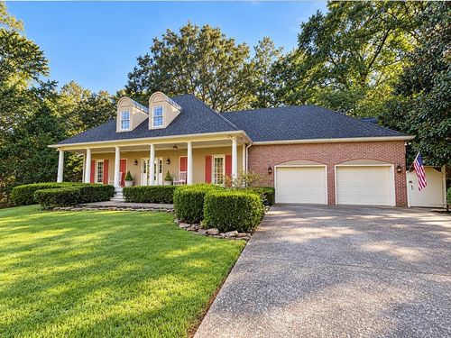 811 River Run, Clarksville, TN, 37043-6042 | Card Image