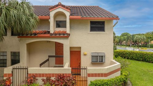 301-301 Congressional Way, Deerfield Beach, FL, 33442-9154 | Card Image