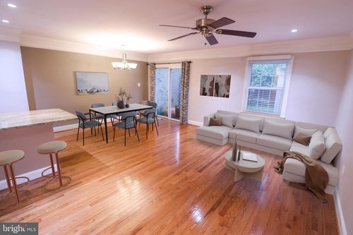 4530 Airlie Way, ANNANDALE, VA, 22003-3515 | Card Image