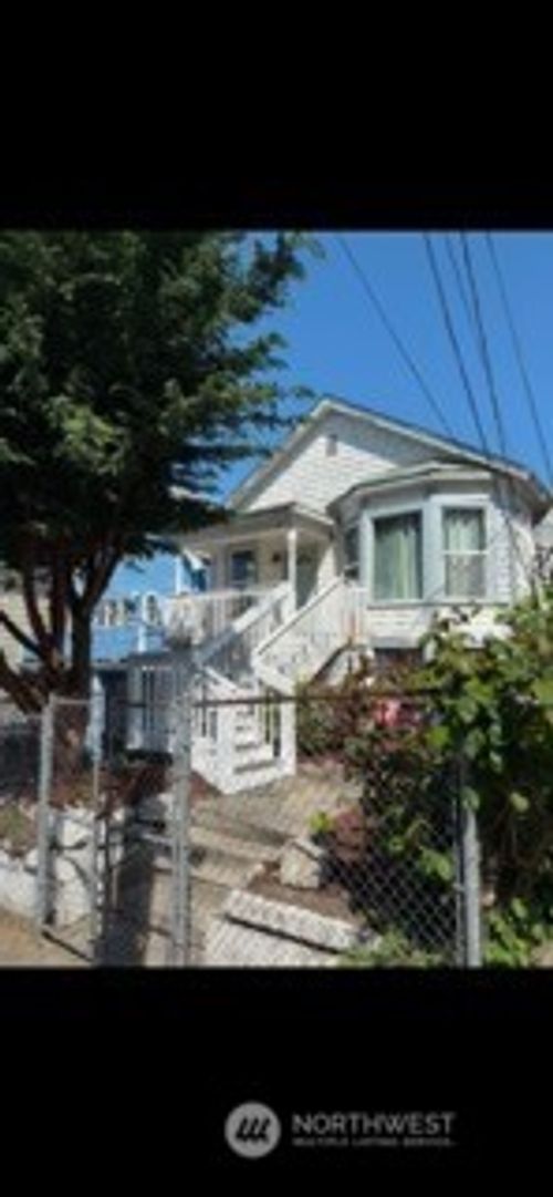 1414 E Fir St, Seattle, WA, 98122-5532 | Card Image