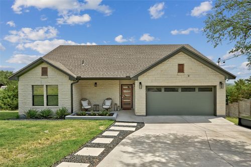 17837 Panorama Dr, Dripping Springs, TX, 78620-2582 | Card Image