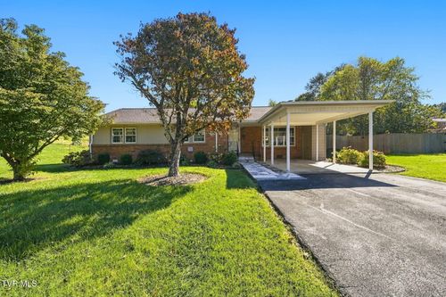 1320 Oxford Pl, Johnson City, TN, 37601-2675 | Card Image