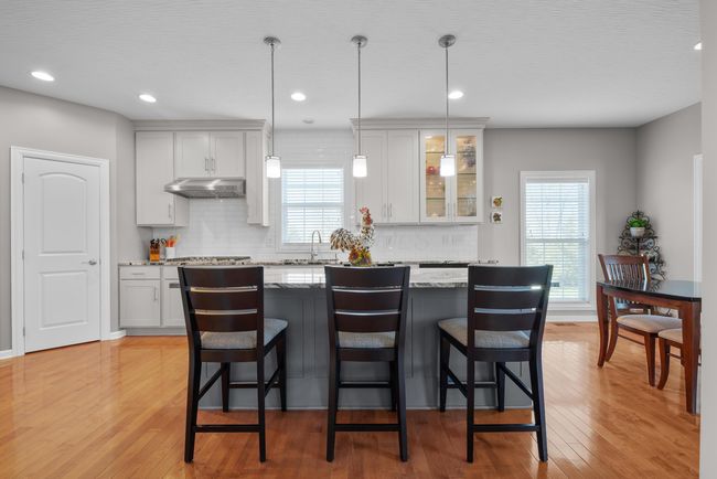 6655 Baronscourt Loop, House other with 3 bedrooms, 3 bathrooms and null parking in Dublin OH | Image 8