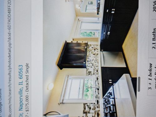 2011 Maplewood Cir, Naperville, IL, 60563-1982 | Card Image