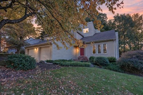 33 Highmount Ave, Warren, NJ, 07059-5435 | Card Image