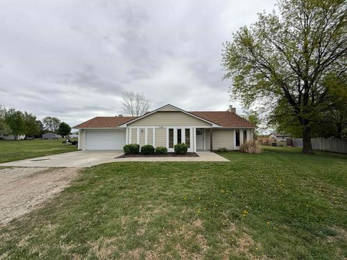 6658 S Bedford Cir, Derby, KS, 67037-9189 | Card Image