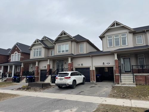 48 Portland St, Collingwood, ON, L9Y3Z6 | Card Image