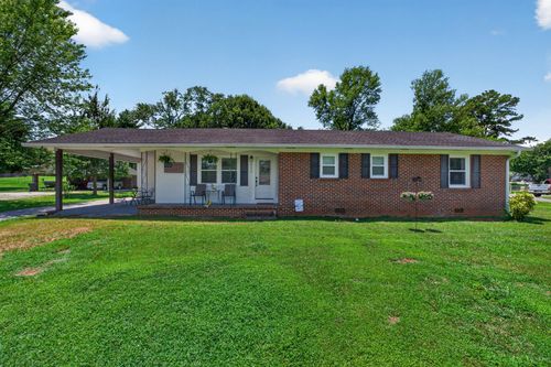 111 Westwood 5th Ave, Mc Minnville, TN, 37110-3040 | Card Image