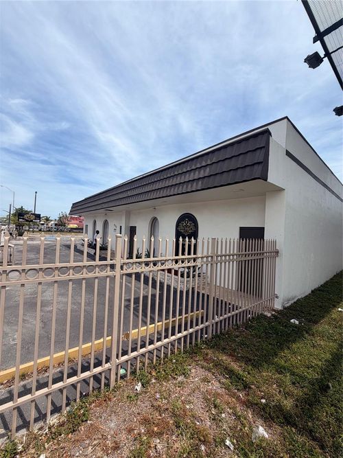 920 Nw 119th St, MIAMI, FL, 33168-2339 | Card Image
