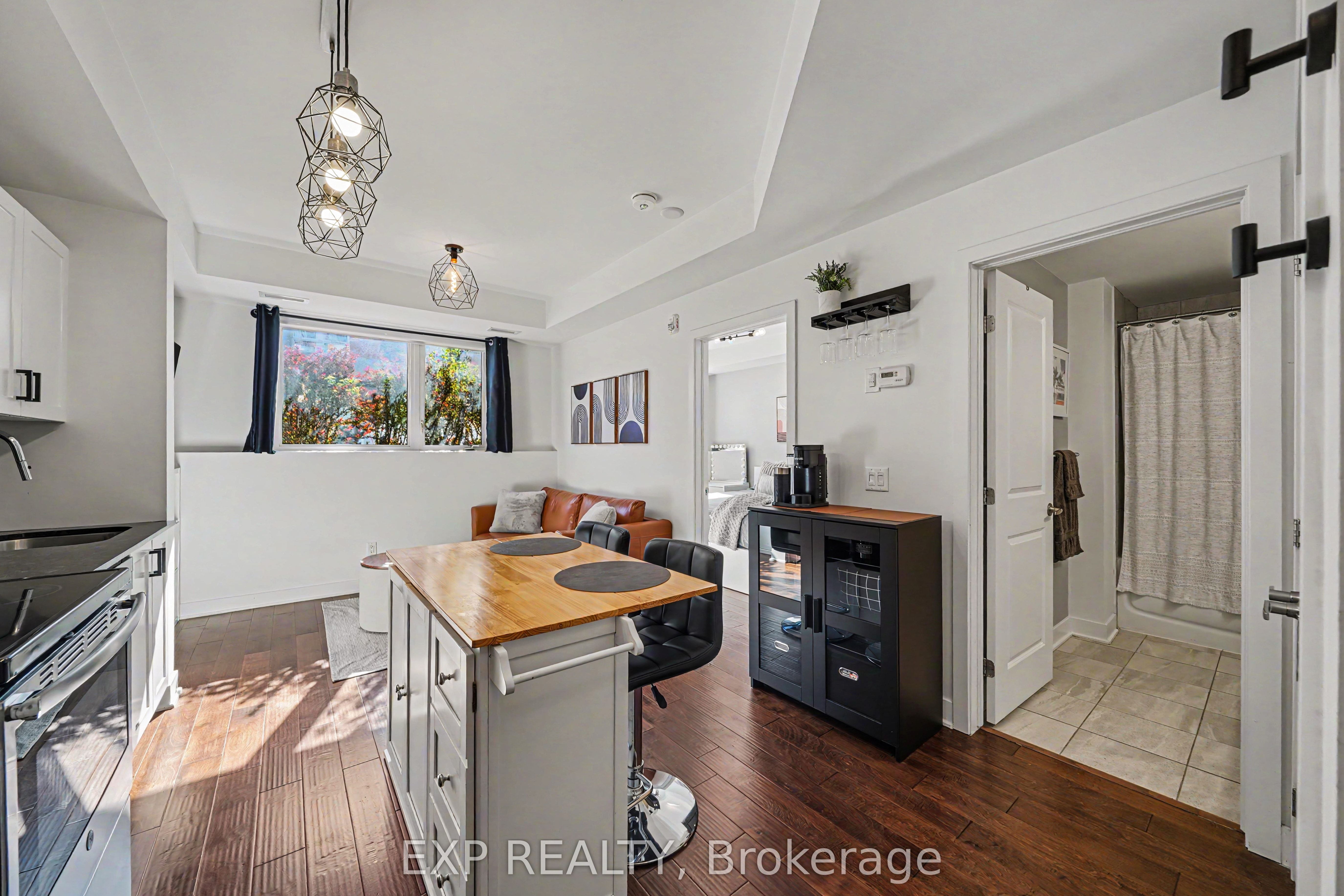 Residential in Hunt Club - Windsor Park Village and Area 2