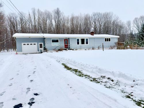 326 Cemetery Rd, Plattsburgh, NY, 12901-5418 | Card Image