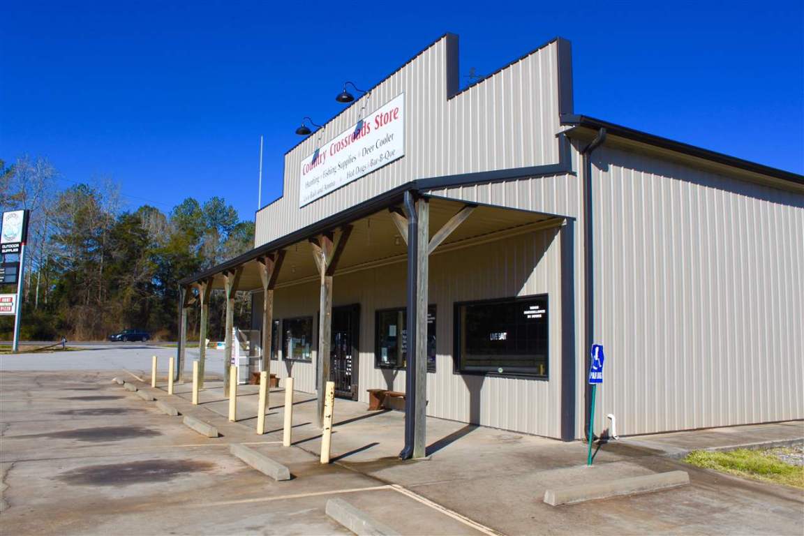 8091 Abbeville Hwy, Iva, SC 29655