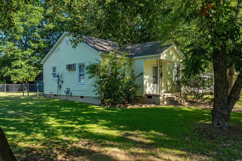 1426 Porter St, Malvern, AR, 72104-5444 | Card Image