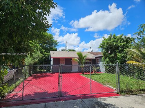 2121 Nw 26th Ave, Fort Lauderdale, FL, 33311-3323 | Card Image