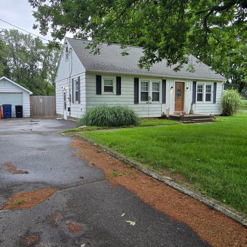 5944 Troy Rd, Springfield, OH, 45502-8120 | Card Image