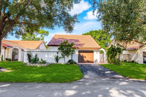1150 Nw 22nd Ave, Delray Beach, FL, 33445-2638 | Card Image