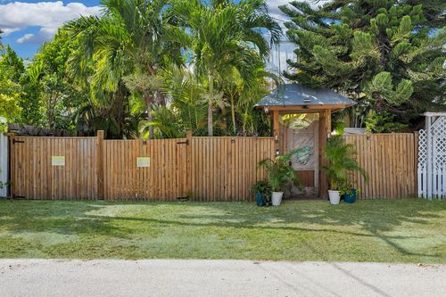 3326 Eagle Ave, Key West, FL, 33040-4650 | Card Image