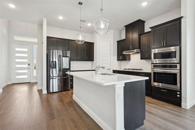 6322 Farndon Dr, House other with 4 bedrooms, 4 bathrooms and null parking in Aubrey TX | Image 5