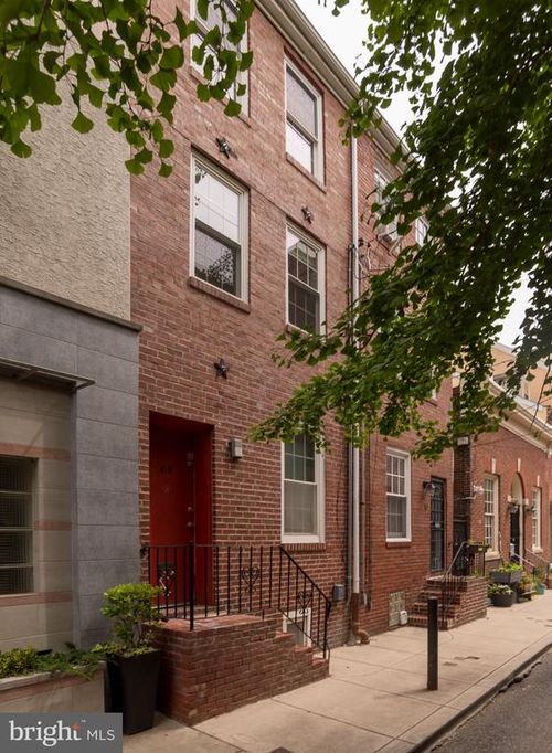 419 Gaskill St, PHILADELPHIA, PA, 19147-1512 | Card Image