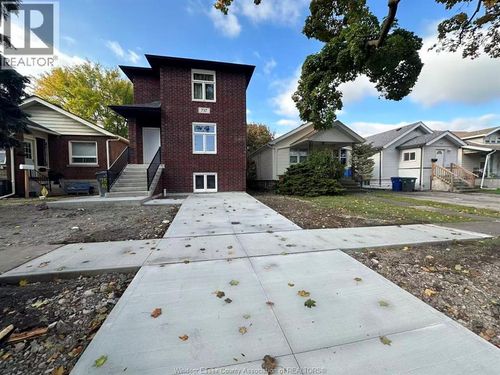 lower-757 Randolph Ave, Windsor, ON, N9B2T7 | Card Image