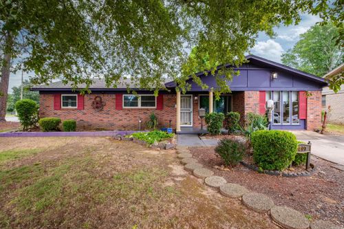 8801 Mayflower Rd, Little Rock, AR, 72205-4641 | Card Image