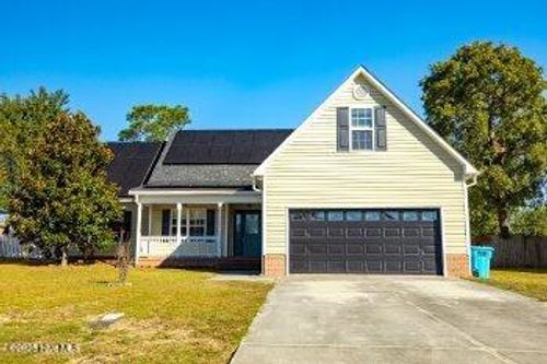 111 Harvest Moon Dr, Richlands, NC, 28574-8349 | Card Image