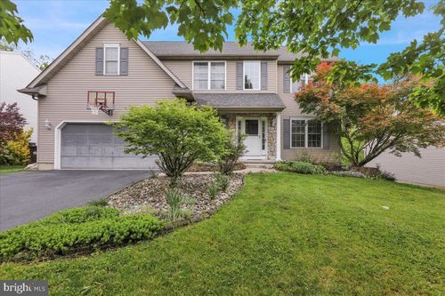 110 Clarion Dr, DOUGLASSVILLE, PA, 19518-8799 | Card Image