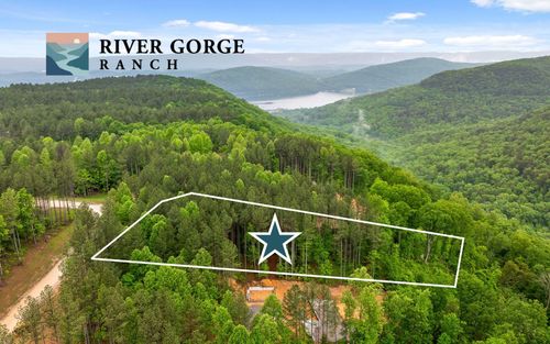 1060 Birds Eye Way, Guild, TN, 37340 | Card Image