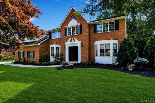 11 Stratford Ct, East Amherst, NY, 14051-1765 | Card Image