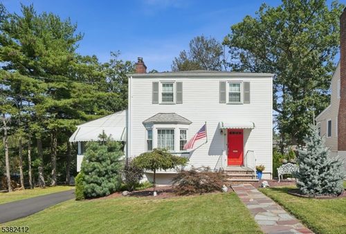 97 Fairview Ave, West Orange, NJ, 07052-2611 | Card Image