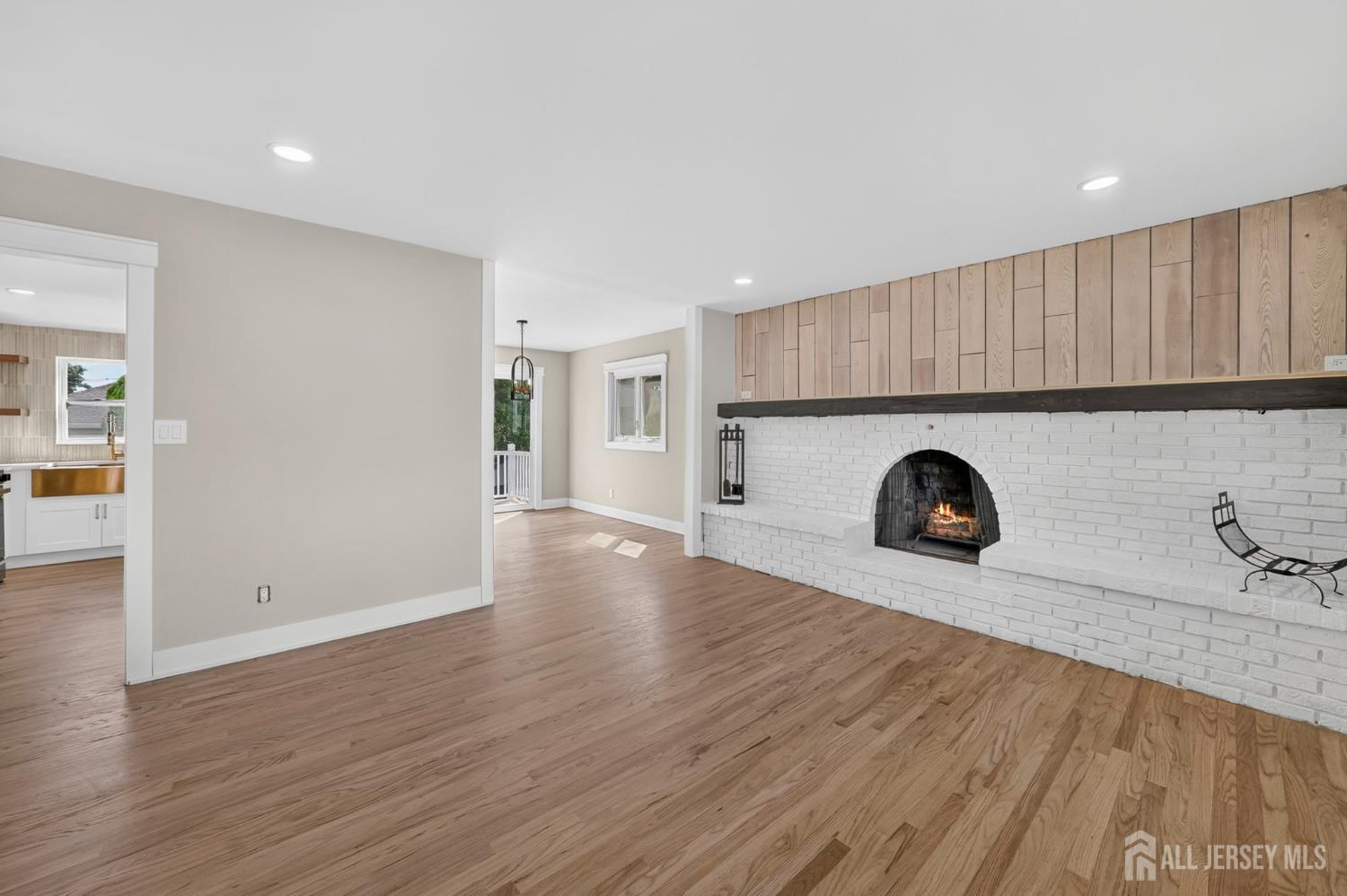 Residential in South River 3
